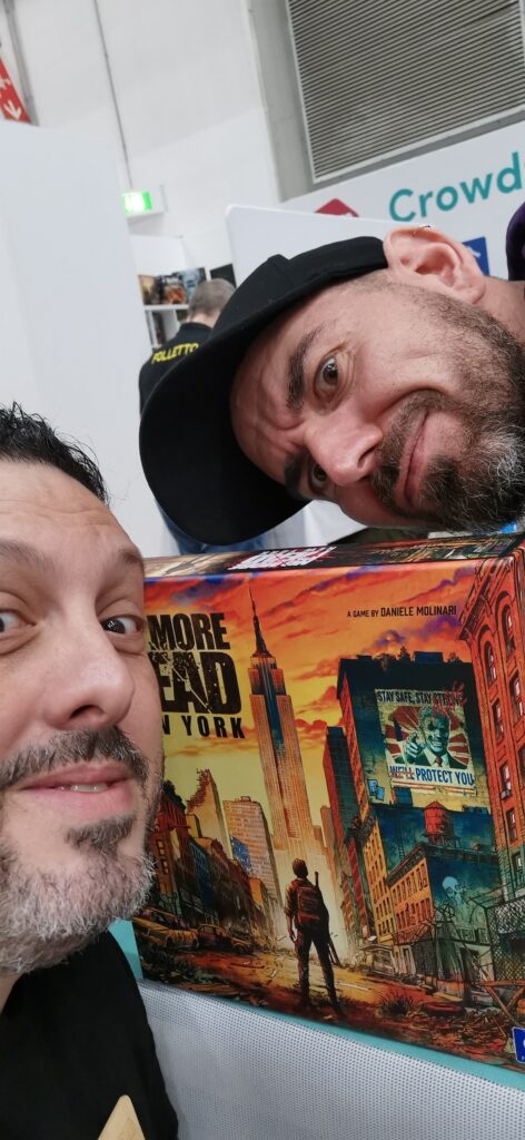 No More Dead - foto con l'autore Daniele Molinari
