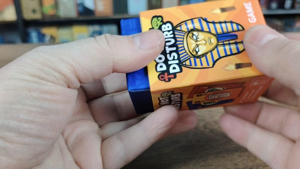 Scatola molto piccola - Do Not Disturb